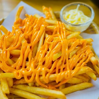 Queso Fries